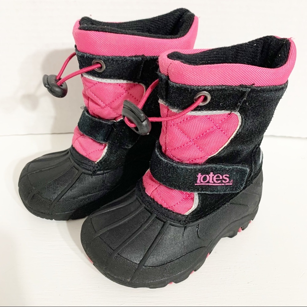 Totes Tammy Sued Nylon Waterproof Insulated Winter Snow Boots Velcro Drawstring
